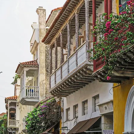 Apartment Calle De La Iglesia *